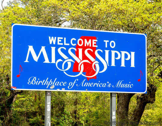 Mississippi roadside welcome sign